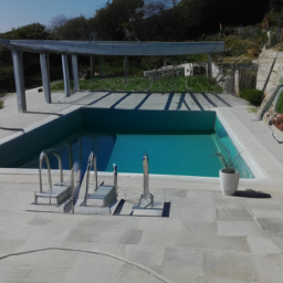 Fourniture et pose de liner pour piscine : choix de matériaux et processus d'installation Hazebrouck